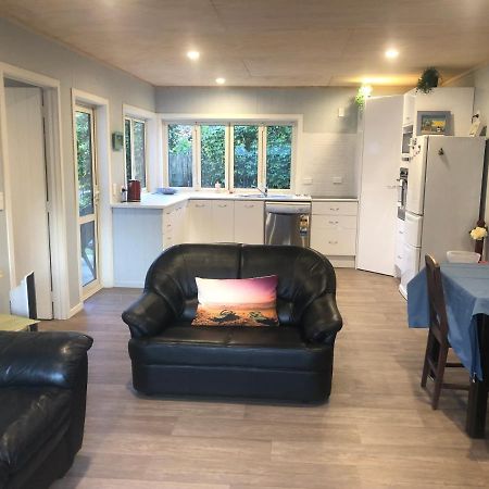 Graydon Grove Villa Kaiteriteri ภายนอก รูปภาพ